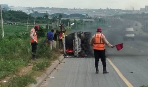 Accident on Lagos-Ibadan Expressway Results in 12 Passengers Being Burnt