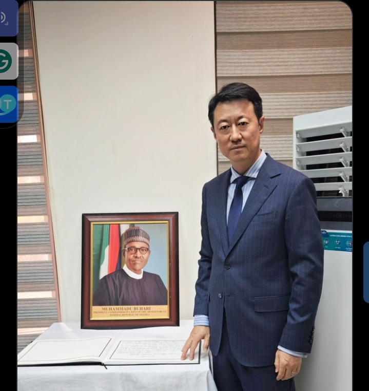 The Chinese Foreign Ministry has expressed its condolences on the passing of President Buhari.